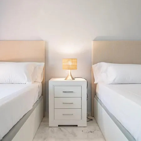 Acogedor Atico Con Vistas Al Mar En Bahia De מארבלה