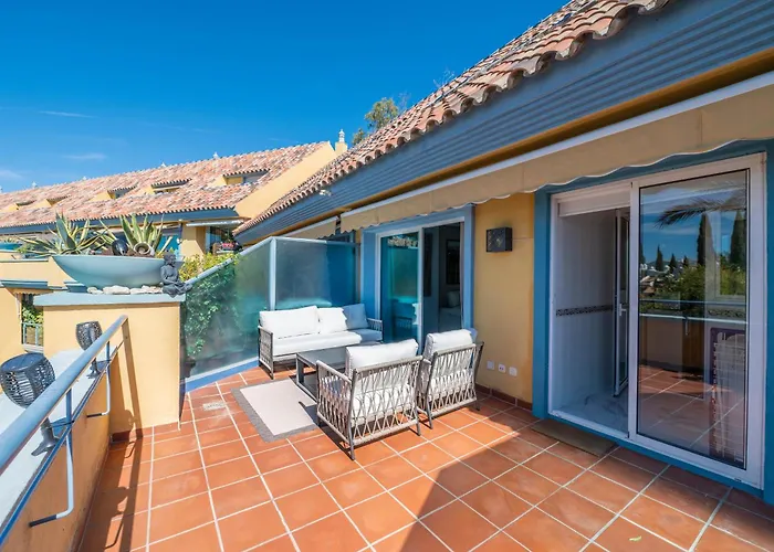 Acogedor Atico Con Vistas Al Mar En Bahia De