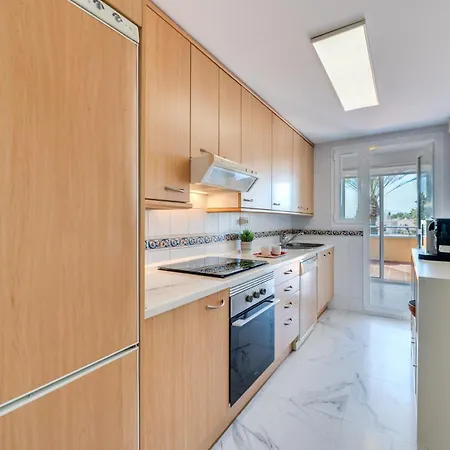 Acogedor Atico Con Vistas Al Mar En Bahia De *