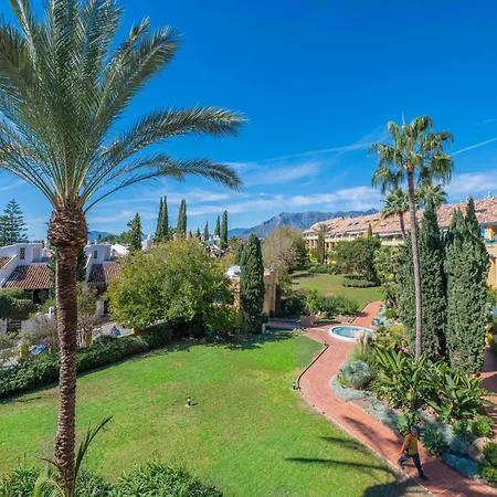 Acogedor Atico Con Vistas Al Mar En Bahia De