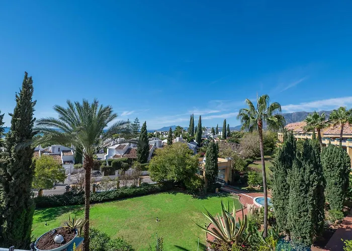 아파트 Acogedor Atico Con Vistas Al Mar En Bahia De *