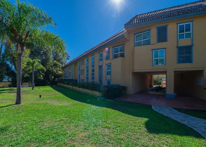 Acogedor Atico Con Vistas Al Mar En Bahia De 아파트 *